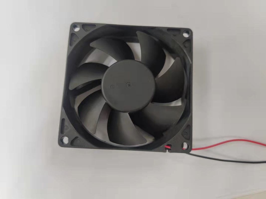 سرعت بالا 3400-6800 RPM عمر فن خنک کننده سرور 30000 ساعت جریان 0.24-0.78A